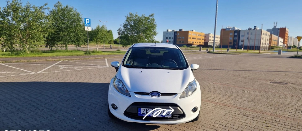 Ford Fiesta cena 19000 przebieg: 132075, rok produkcji 2009 z Koszalin małe 172